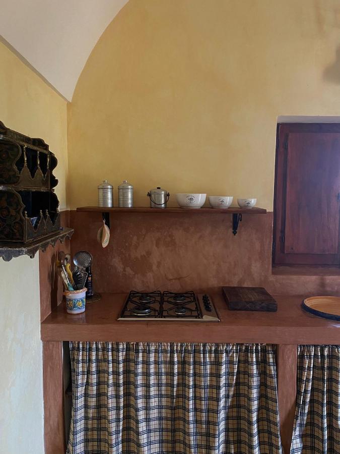 Villa Dammusi Rekale à Scauri  Extérieur photo